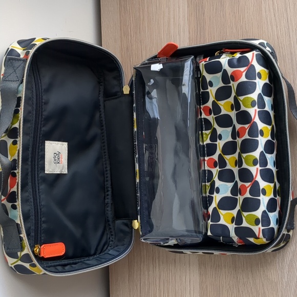 Orla Kiely Blue and Cream Bag - Picture 4 of 9